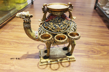 仿古金色骆驼烛台动物摆件家装用品桌面摆饰婚礼用品树脂工艺品