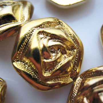 扣子专卖 21mm 金色绚丽具象 独特花形造型设计独眼 线衫毛衣纽扣