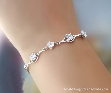 925纯银手链天使之翼女款韩国版时尚可爱银饰品原创意礼物包邮