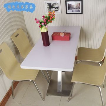 咖啡厅桌椅组合奶茶甜品店西餐酒吧休闲蛋糕冷饮店曲木椅四人餐桌