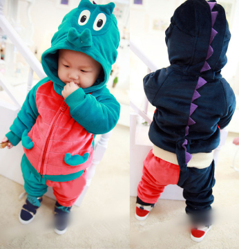韩版男童小恐龙套装加绒加厚中小童宝宝天鹅绒带帽拉链外套裤子冬