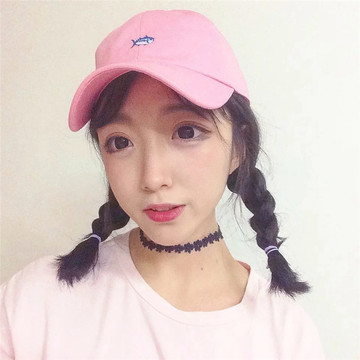 韩国时尚原宿刺绣帽粉色黑白色棒球帽机车帽子男女士情侣鸭舌帽潮