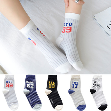 袜子女韩国进口短筒袜四季运动透气纯棉袜学生竖条纹数字短袜潮款