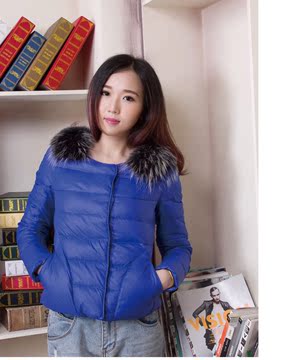 特价飞雁2015冬装新款 大毛领韩版短装保暖外套 女 欧洲站加厚