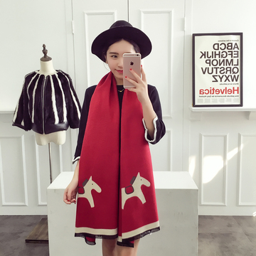 新款韩版女冬季燕子长款加厚羊绒围巾空调披肩夏季百搭多功能斗篷