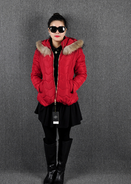 2015冬季新款韩版宽松时尚连帽有毛领加厚短款女装大码棉衣服外套