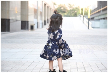 2016秋上新  韩国女童甜美百搭灯芯绒藏蓝大花朵系带长袖连衣裙
