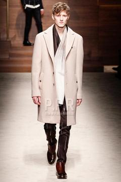 设计师原创米白色羊绒羊毛呢大衣男中长款时尚外套潮欧美大牌走秀
