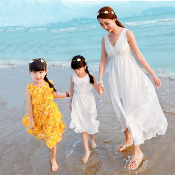 夏季亲子装海边沙滩长裙母女装白色雪纺连衣裙时尚中小童仙女裙潮
