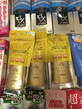 日本代购ANESSA安耐晒日版正品防晒金瓶