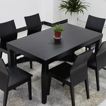 简约餐桌椅组合4人住宅家具 现代黑色饭桌子小户型实木皮6人餐台